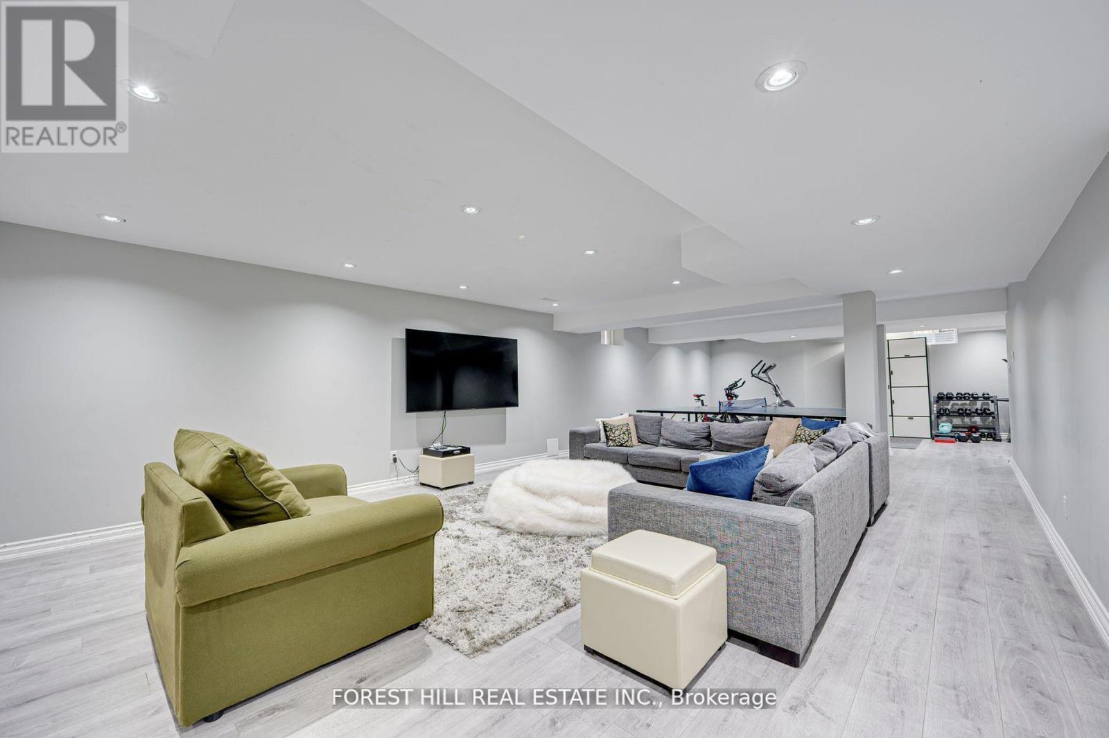 Single Family House for Sale in  NER ISRAEL DRIVE S Vaughan (Patterson) 