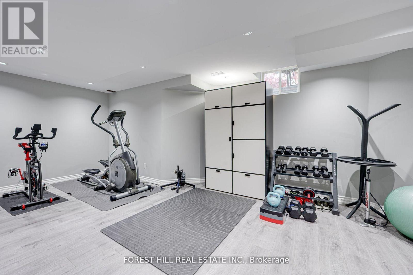 Single Family House for Sale in  NER ISRAEL DRIVE S Vaughan (Patterson) 