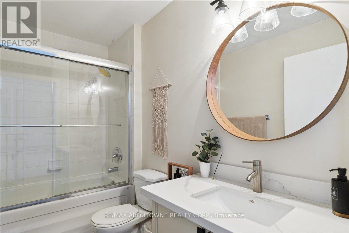 Photo 21 of 232 404 King Street W, Kitchener ON