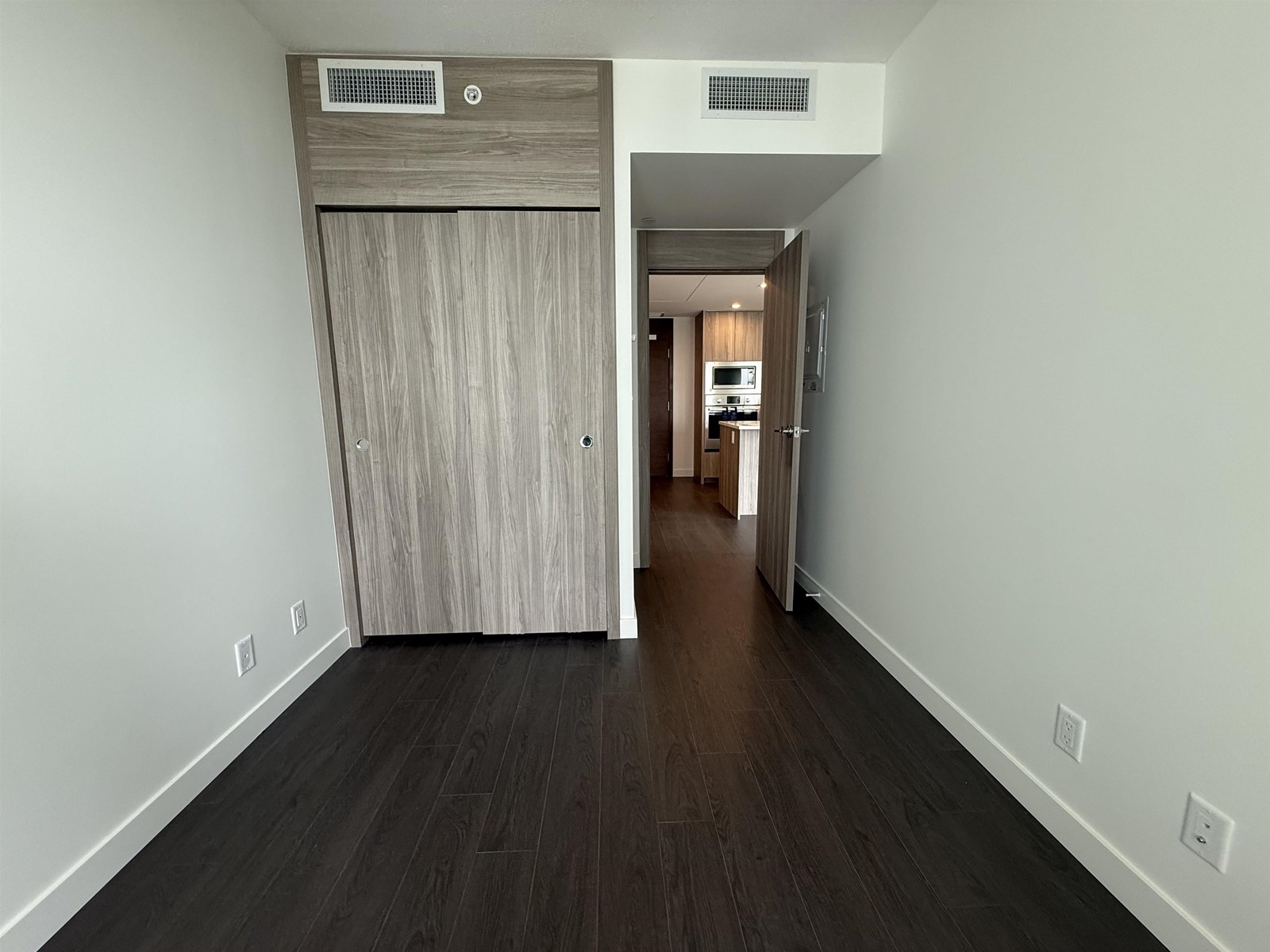Photo 31 of 1308 13768 100 Avenue, Surrey BC