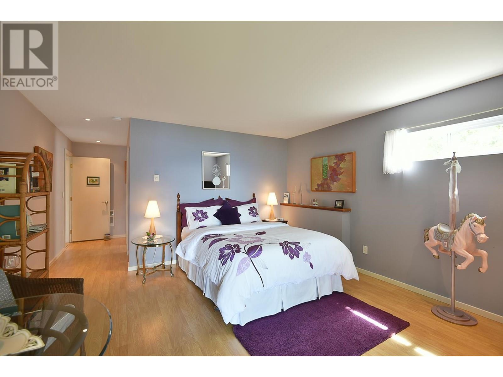5870 SKOOKUMCHUK ROAD, Sechelt