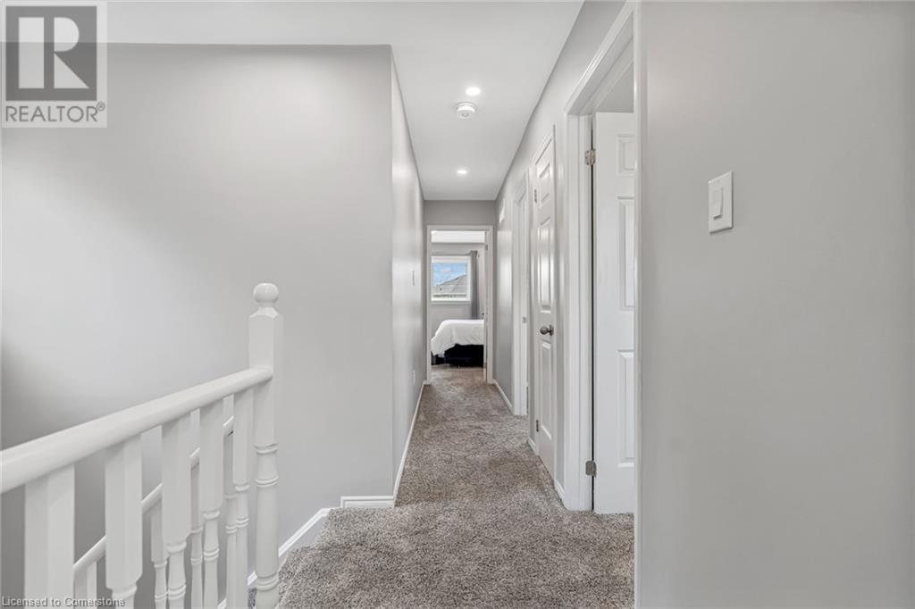 Photo 16 of 15 Smith Drive, Halton Hills ON