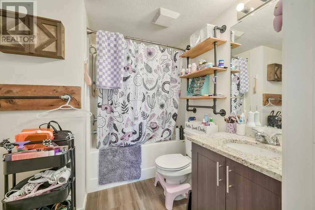 Single Family House for Sale in   Copperstone Park SE Copperfield Calgary 