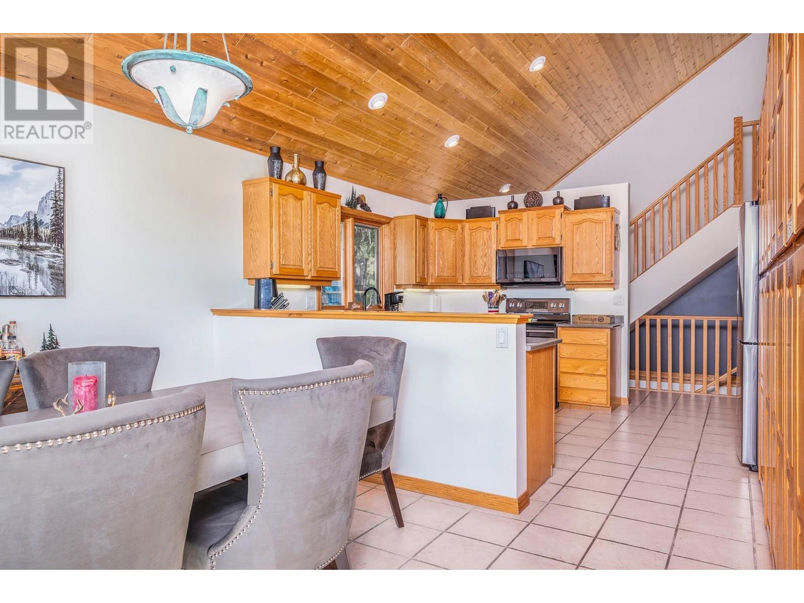705 Monashee Road, Silver Star