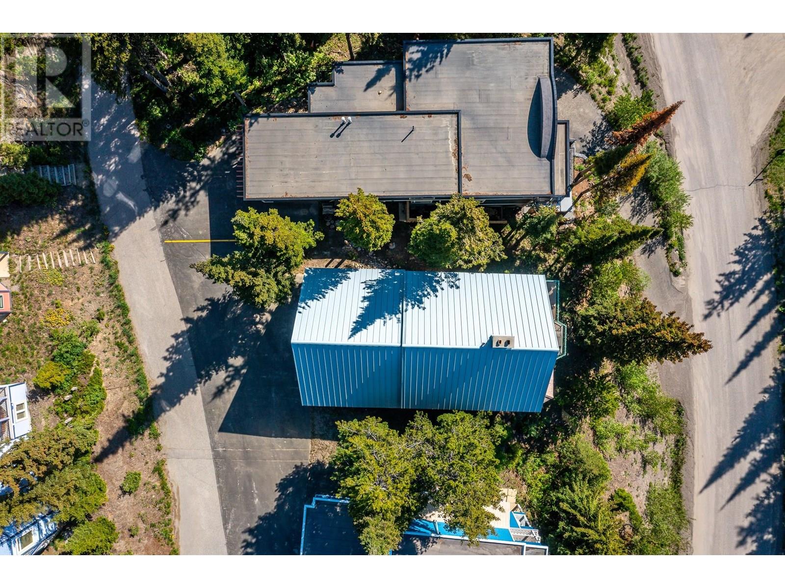 705 Monashee Road, Silver Star