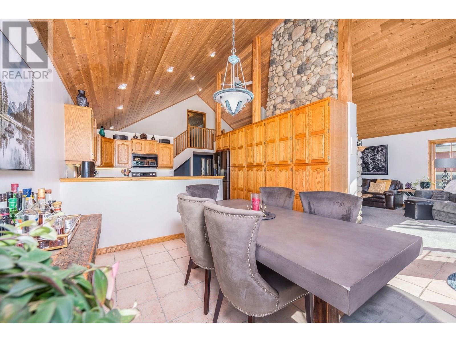 705 Monashee Road, Silver Star