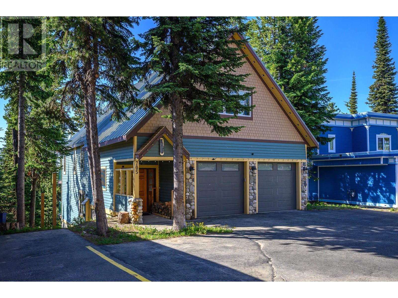 705 Monashee Road, Silver Star