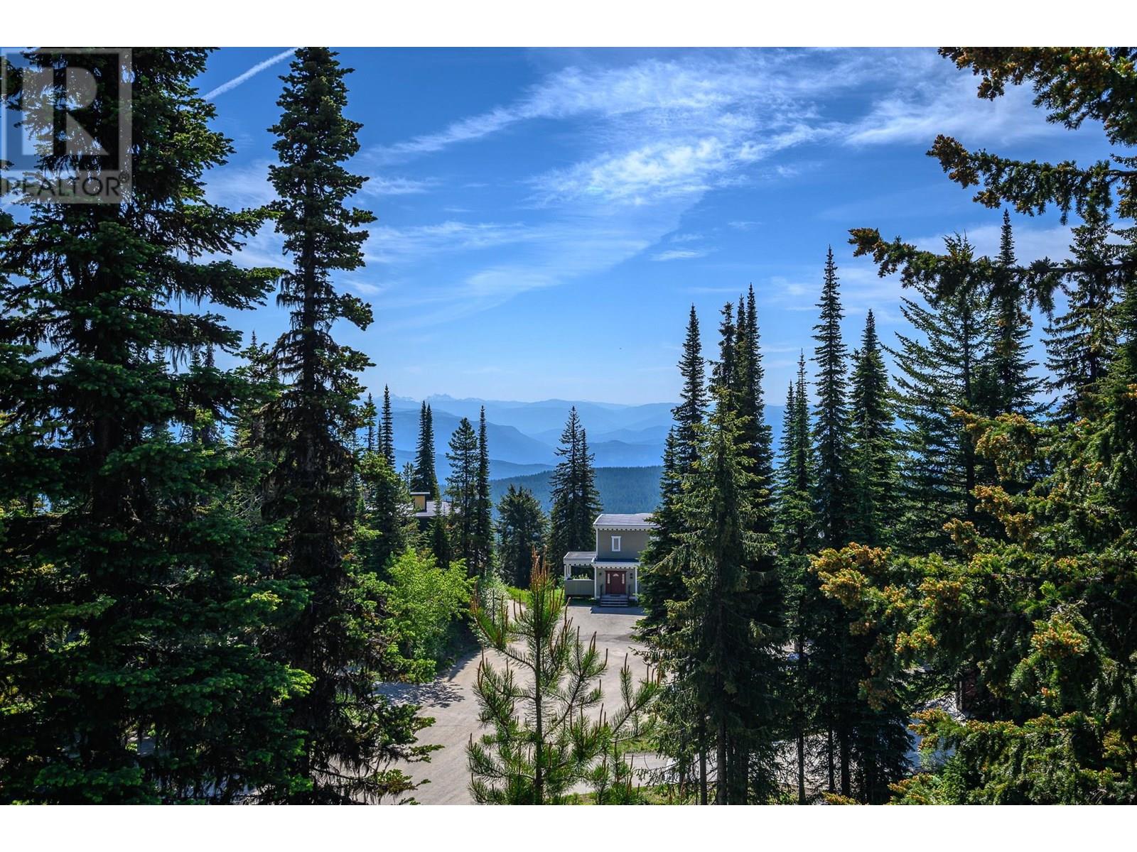 705 Monashee Road, Silver Star