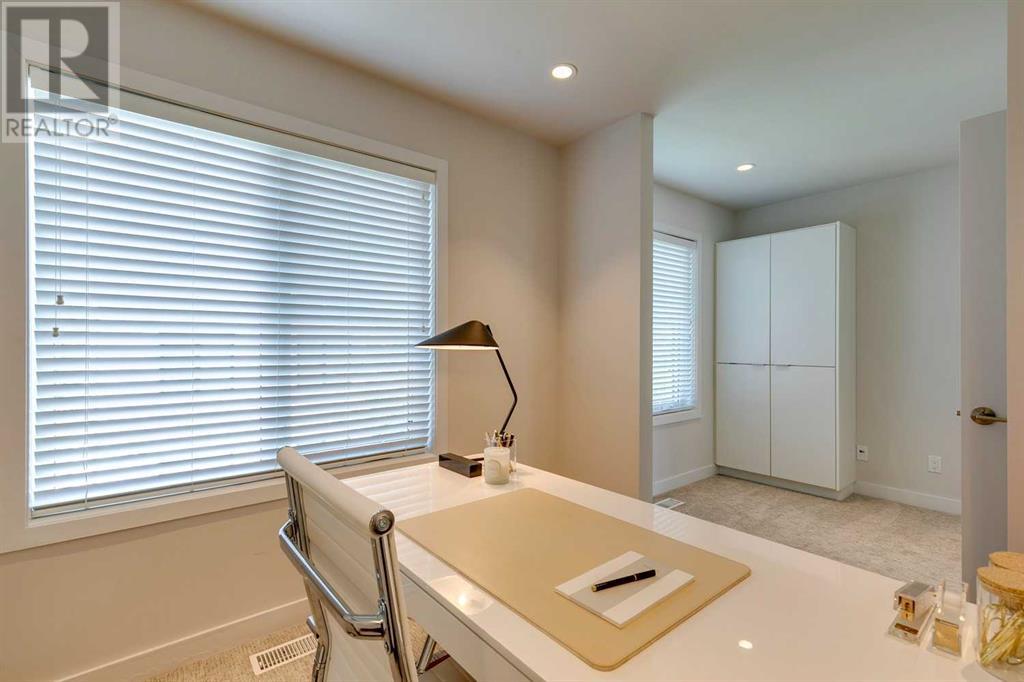 1710 35 Avenue SW, Calgary, Alberta