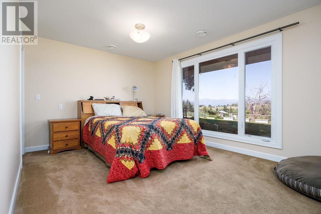 3796 East Vernon Road, Vernon
