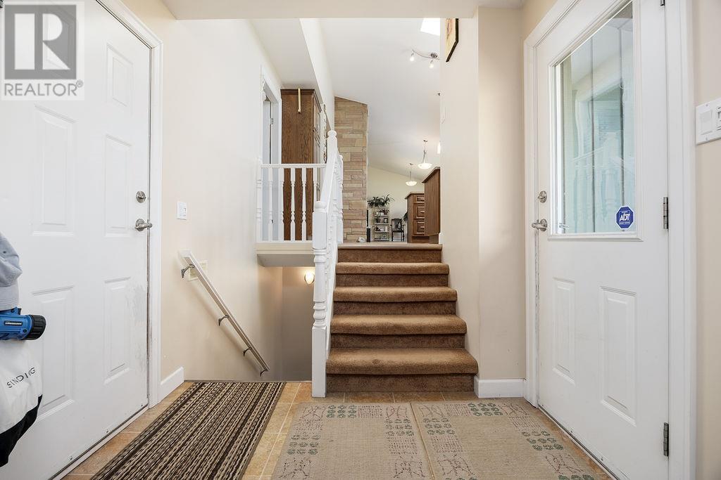 3796 East Vernon Road, Vernon