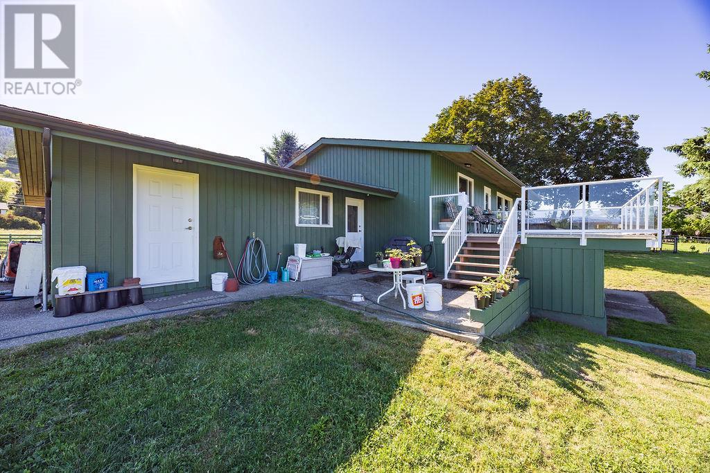 3796 East Vernon Road, Vernon