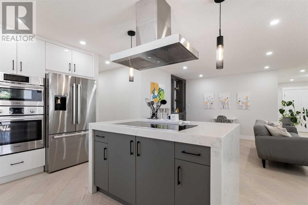 Single Family House Bungalow for Sale in  Northmount Drive NW Brentwood Calgary 