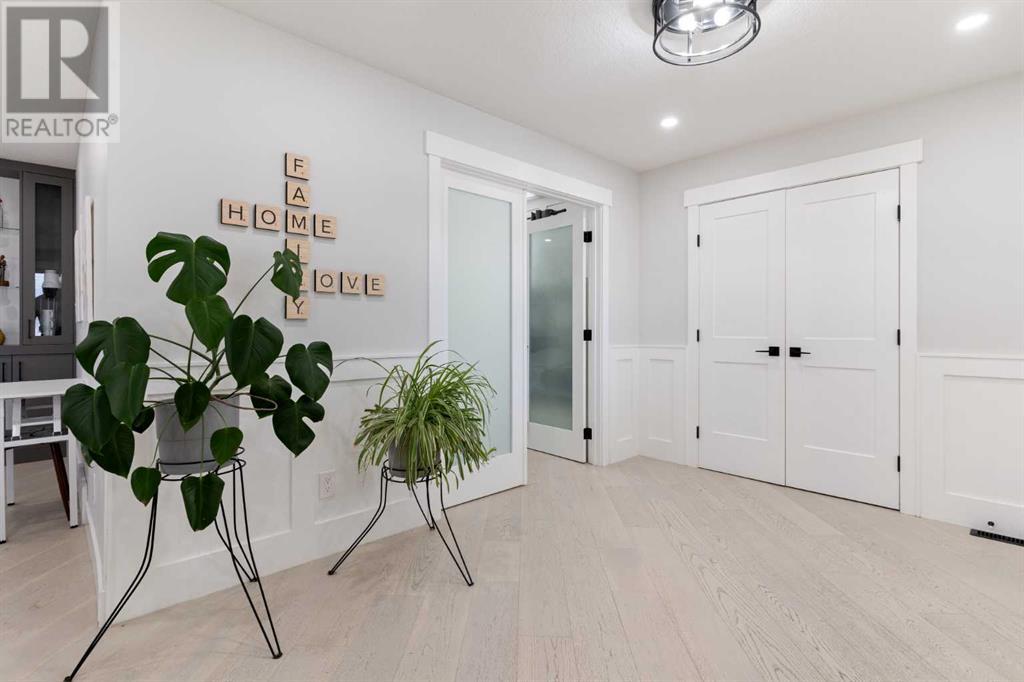 1424 Northmount Drive NW, Calgary, Alberta