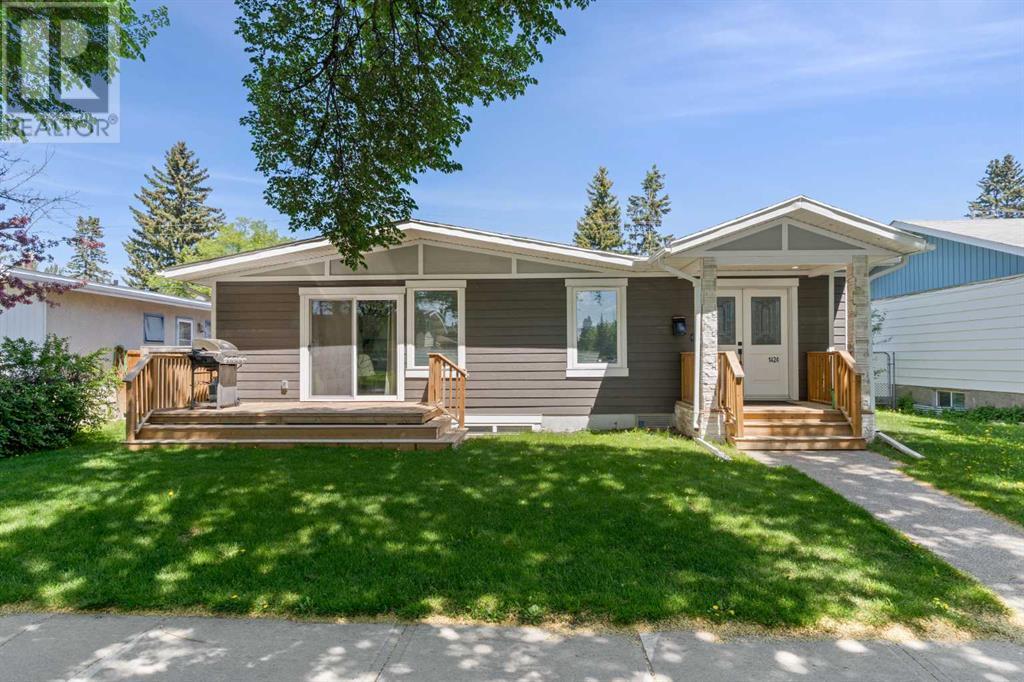 Single Family House Bungalow for Sale in  Northmount Drive NW Brentwood Calgary 