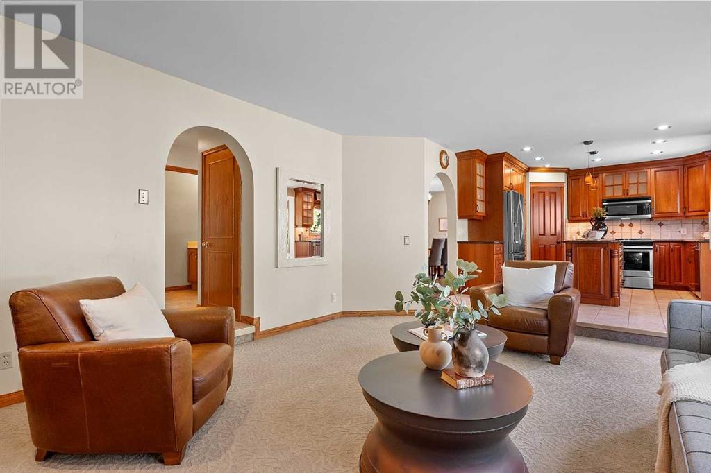 Single Family House for Sale in  MILLVIEW Place SW Millrise Calgary 