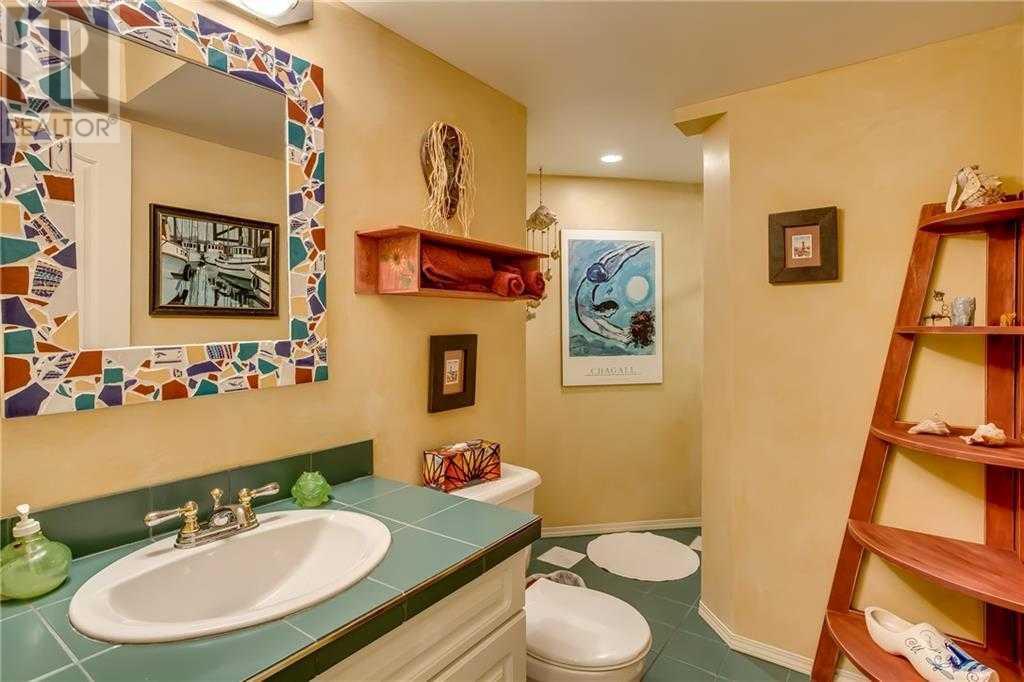 Single Family House for Sale in  MILLVIEW Place SW Millrise Calgary 