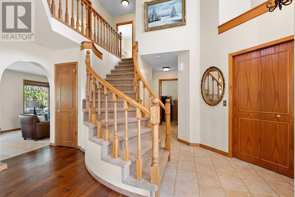 Single Family House for Sale in  MILLVIEW Place SW Millrise Calgary 