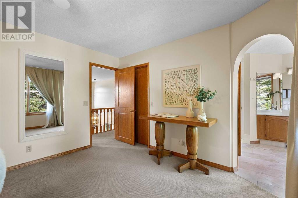 Single Family House for Sale in  MILLVIEW Place SW Millrise Calgary 
