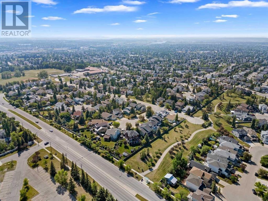 Single Family House for Sale in  MILLVIEW Place SW Millrise Calgary 