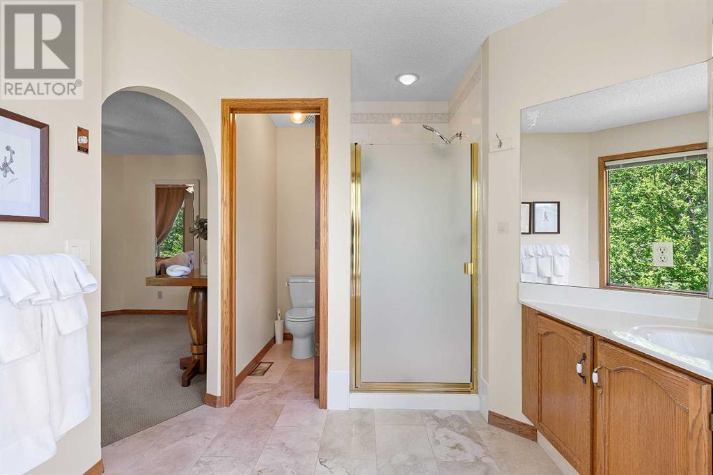 Single Family House for Sale in  MILLVIEW Place SW Millrise Calgary 