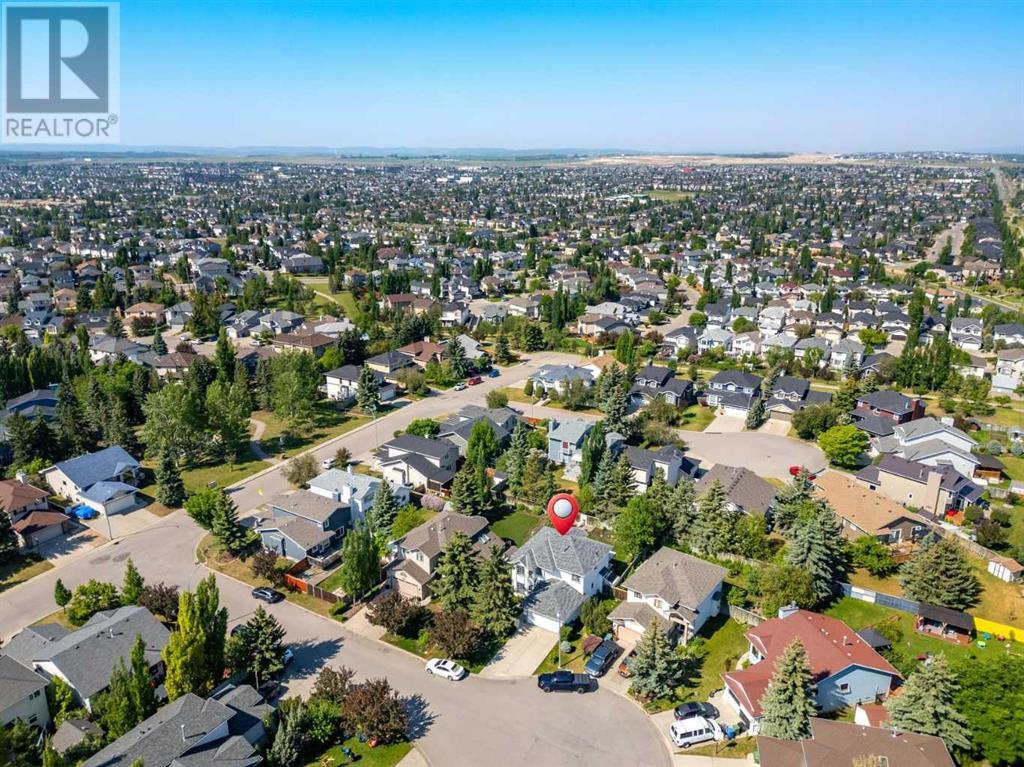 Single Family House for Sale in  MILLVIEW Place SW Millrise Calgary 