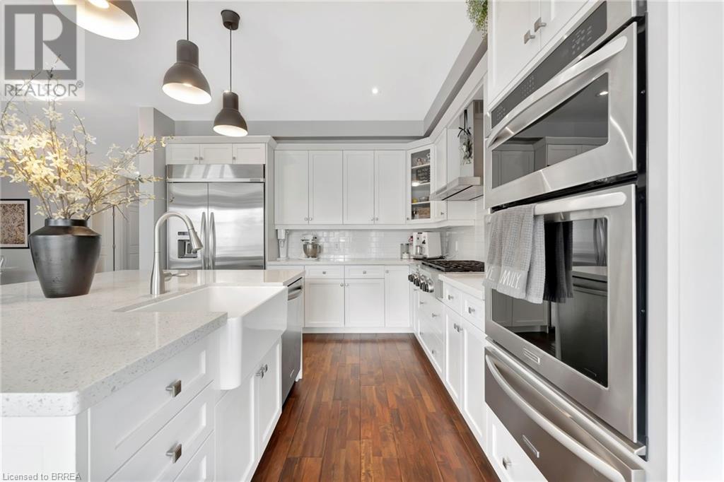 Photo 14 of 66 Sexton Crescent, Ancaster ON