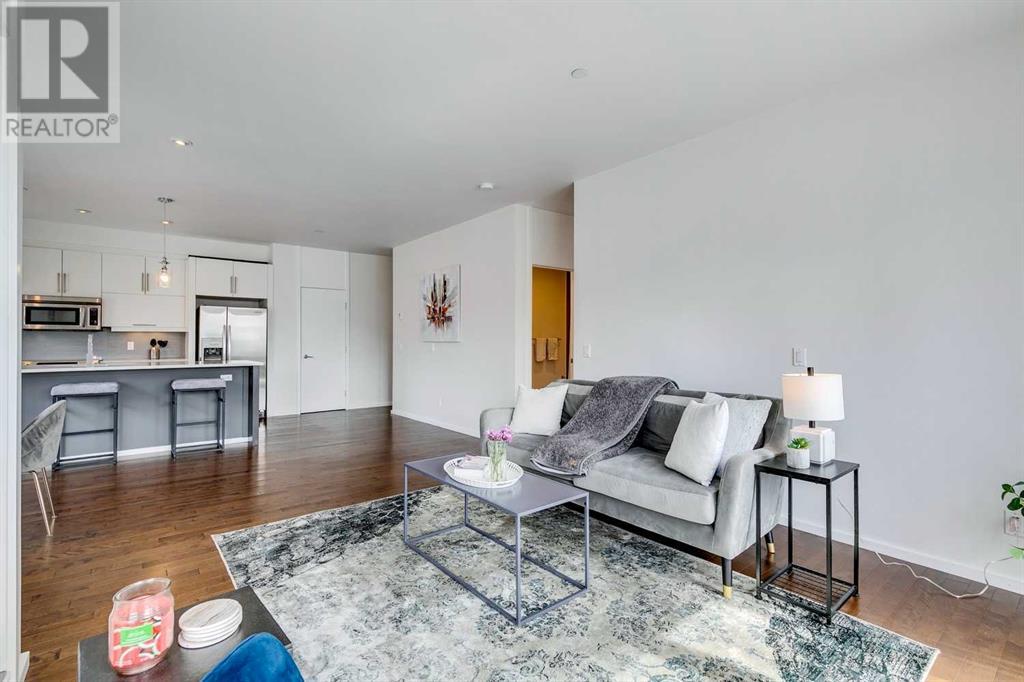 Single Family House for Sale in   Meredith Road NE Crescent Heights Calgary 