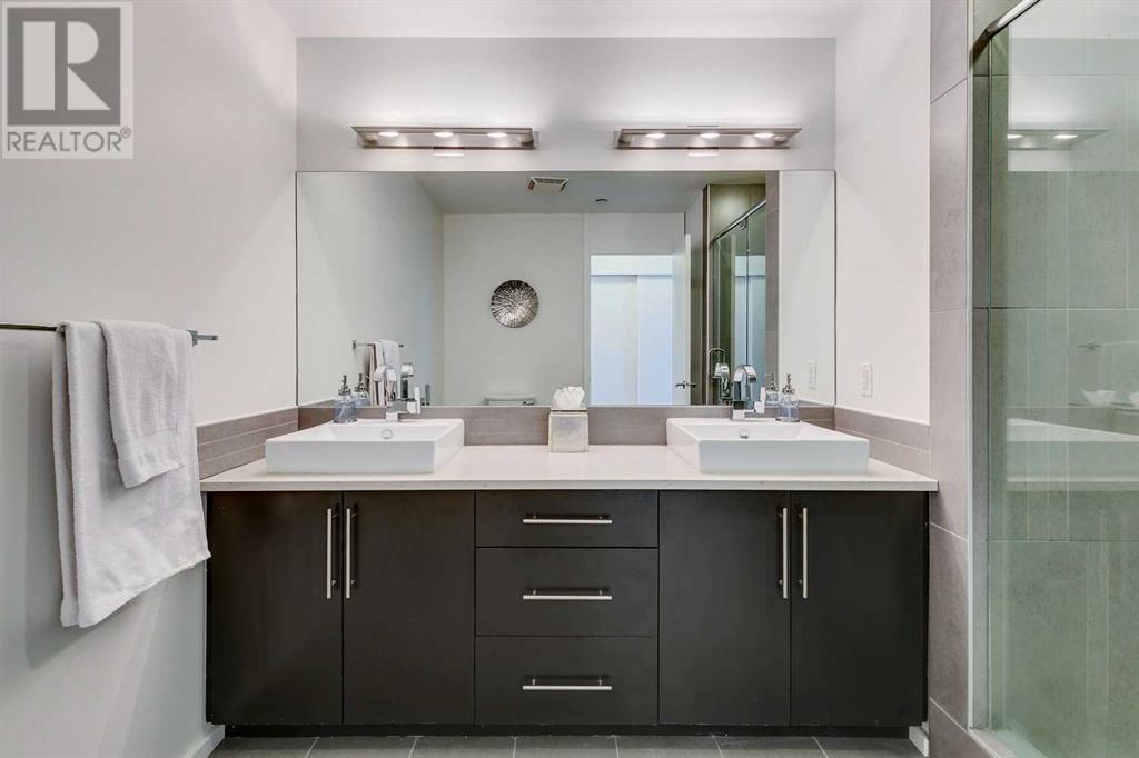 Single Family House for Sale in   Meredith Road NE Crescent Heights Calgary 