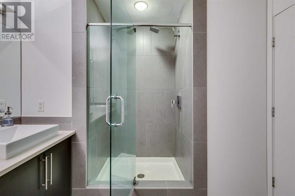 Single Family House for Sale in   Meredith Road NE Crescent Heights Calgary 
