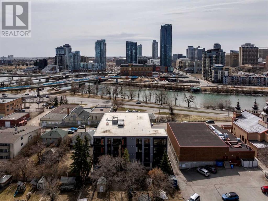 Single Family House for Sale in   Meredith Road NE Crescent Heights Calgary 