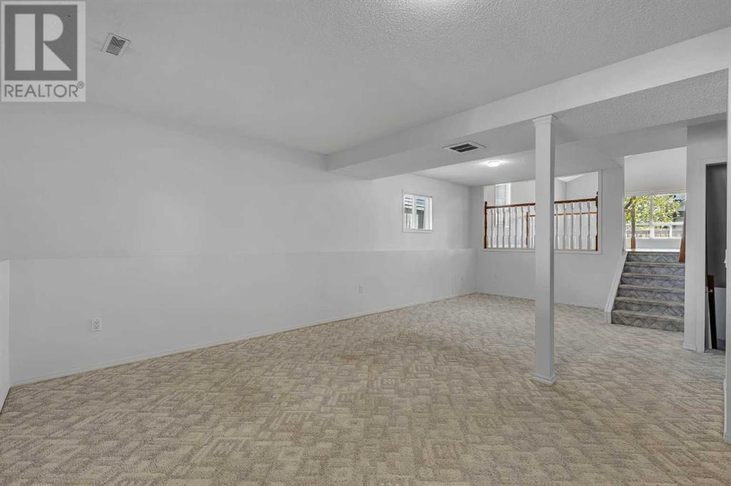 185 Coventry Place NE, Calgary, Alberta