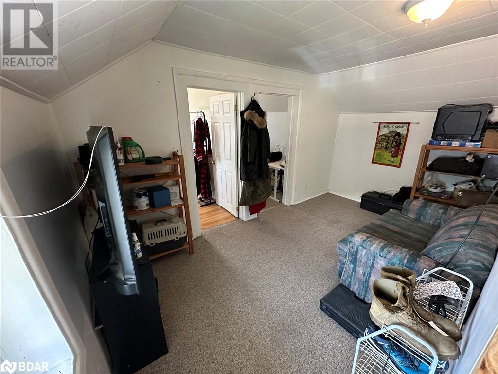 Photo 16 of 19 Pelham Street, Quinte West ON