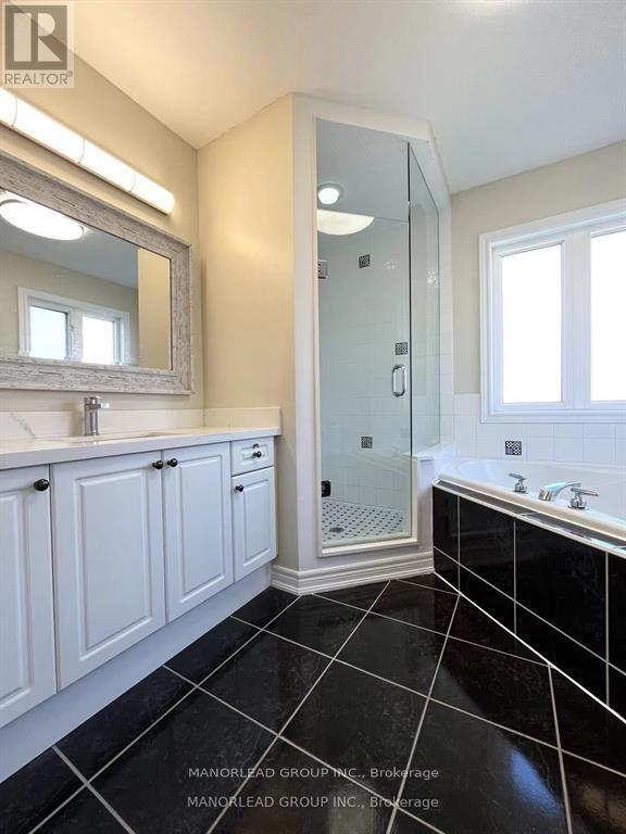 Photo 13 of 91 Cabernet Road, Vaughan ON