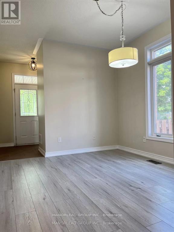 Photo 2 of 91 Cabernet Road, Vaughan ON