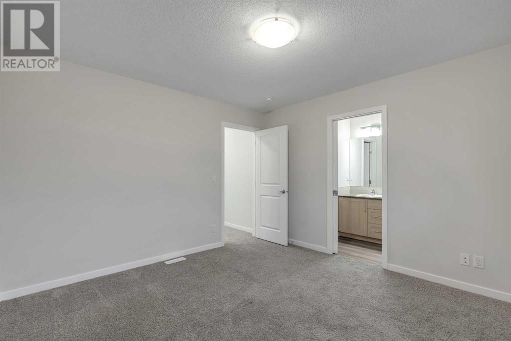 332 Cornerbrook Drive NE, Calgary, Alberta