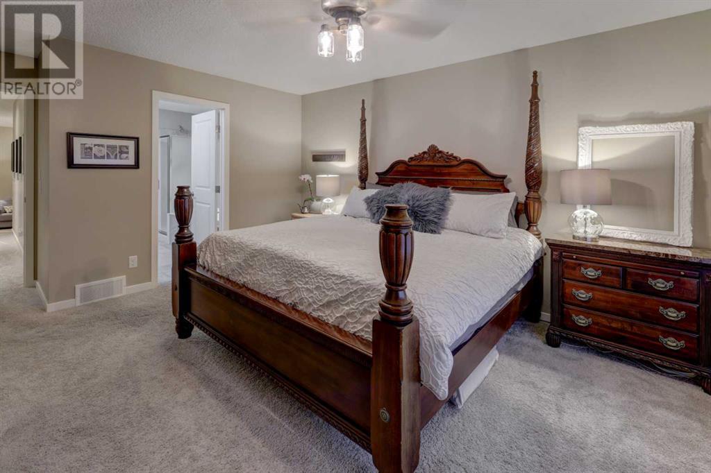 Single Family House for Sale in  Evansfield Way NW Evanston Calgary 