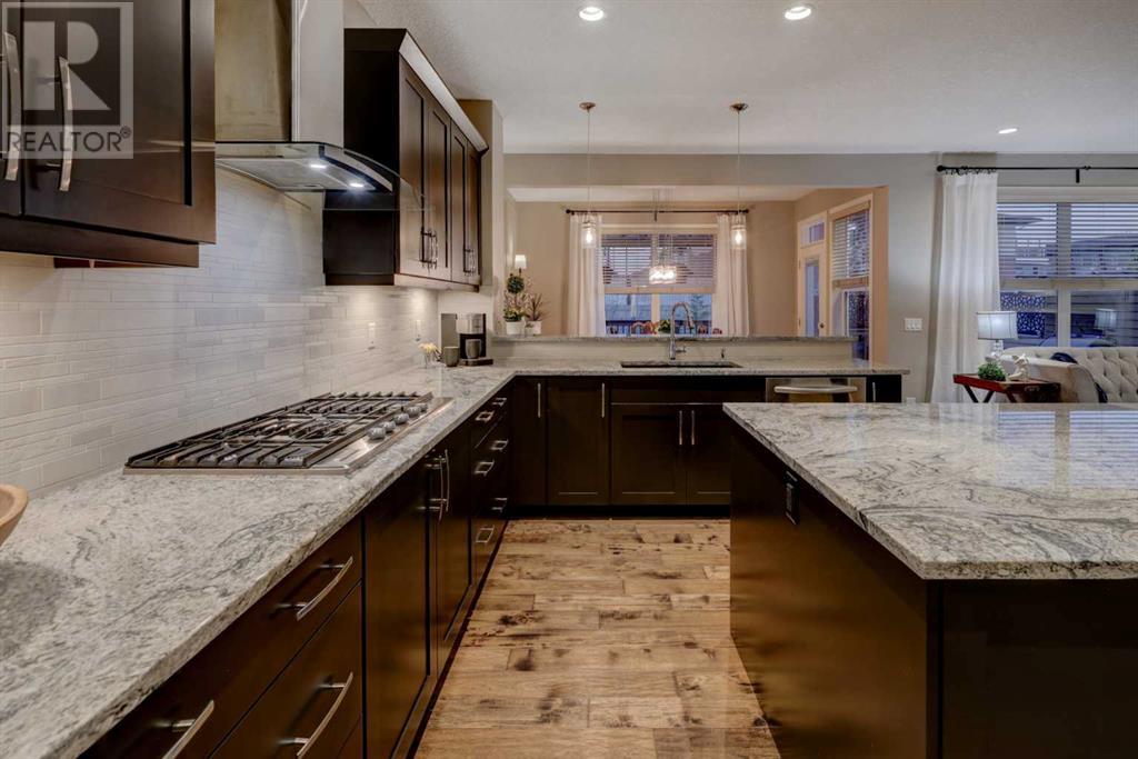 Single Family House for Sale in  Evansfield Way NW Evanston Calgary 