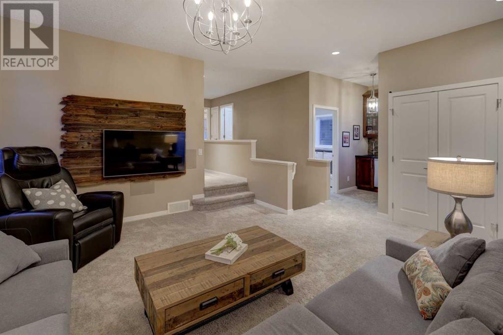 Single Family House for Sale in  Evansfield Way NW Evanston Calgary 