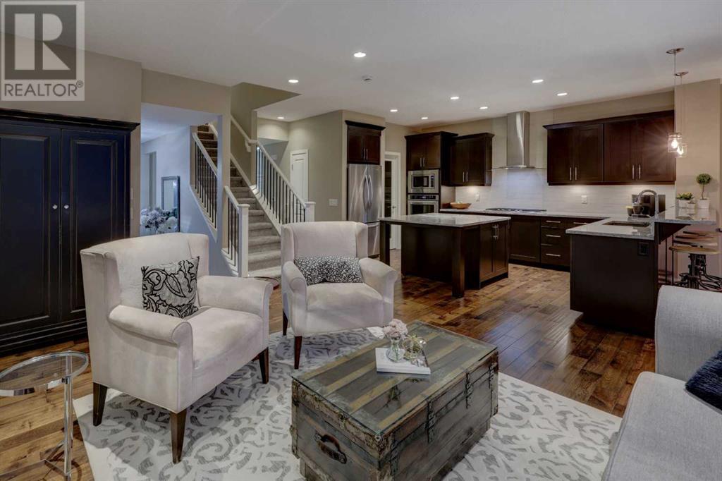 Single Family House for Sale in  Evansfield Way NW Evanston Calgary 