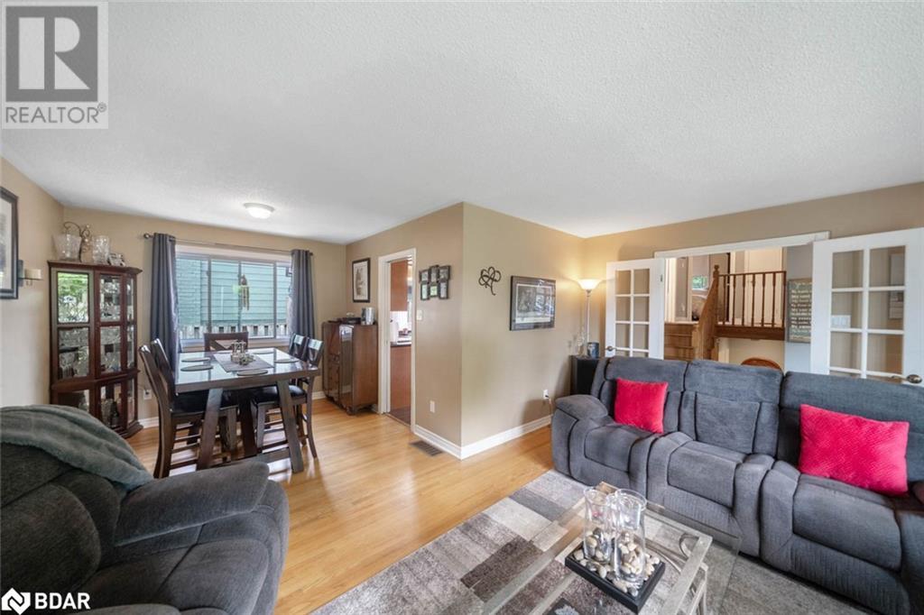 Photo 25 of 7 Broadmoor Avenue, Barrie ON