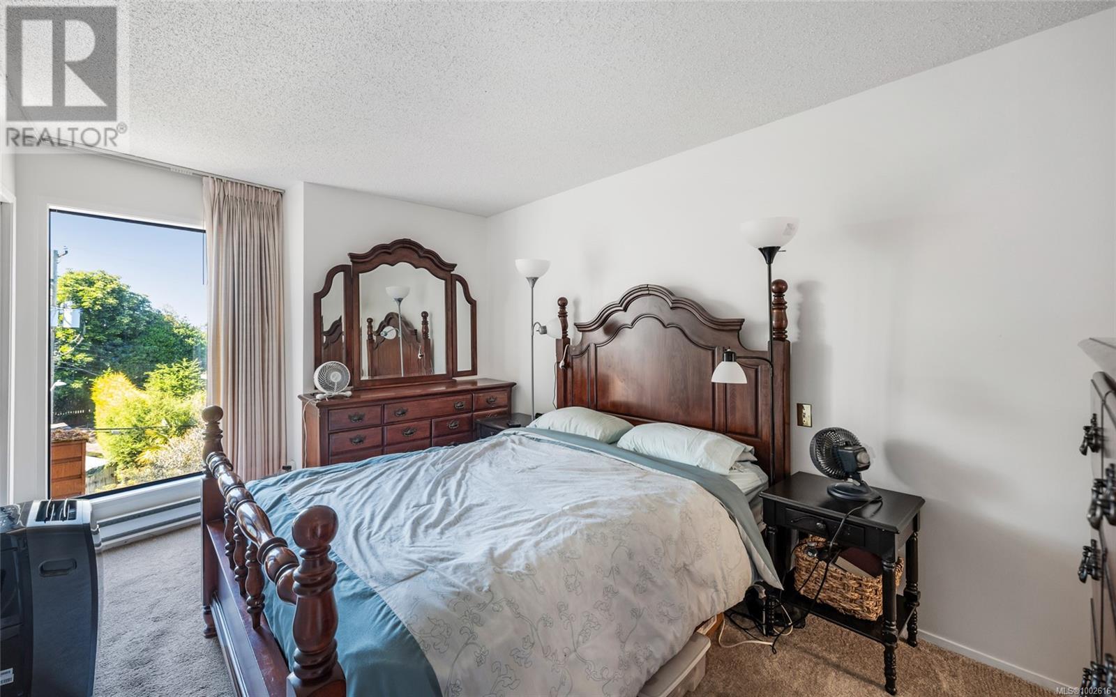 #302 1518 PANDORA AVE - Image 9