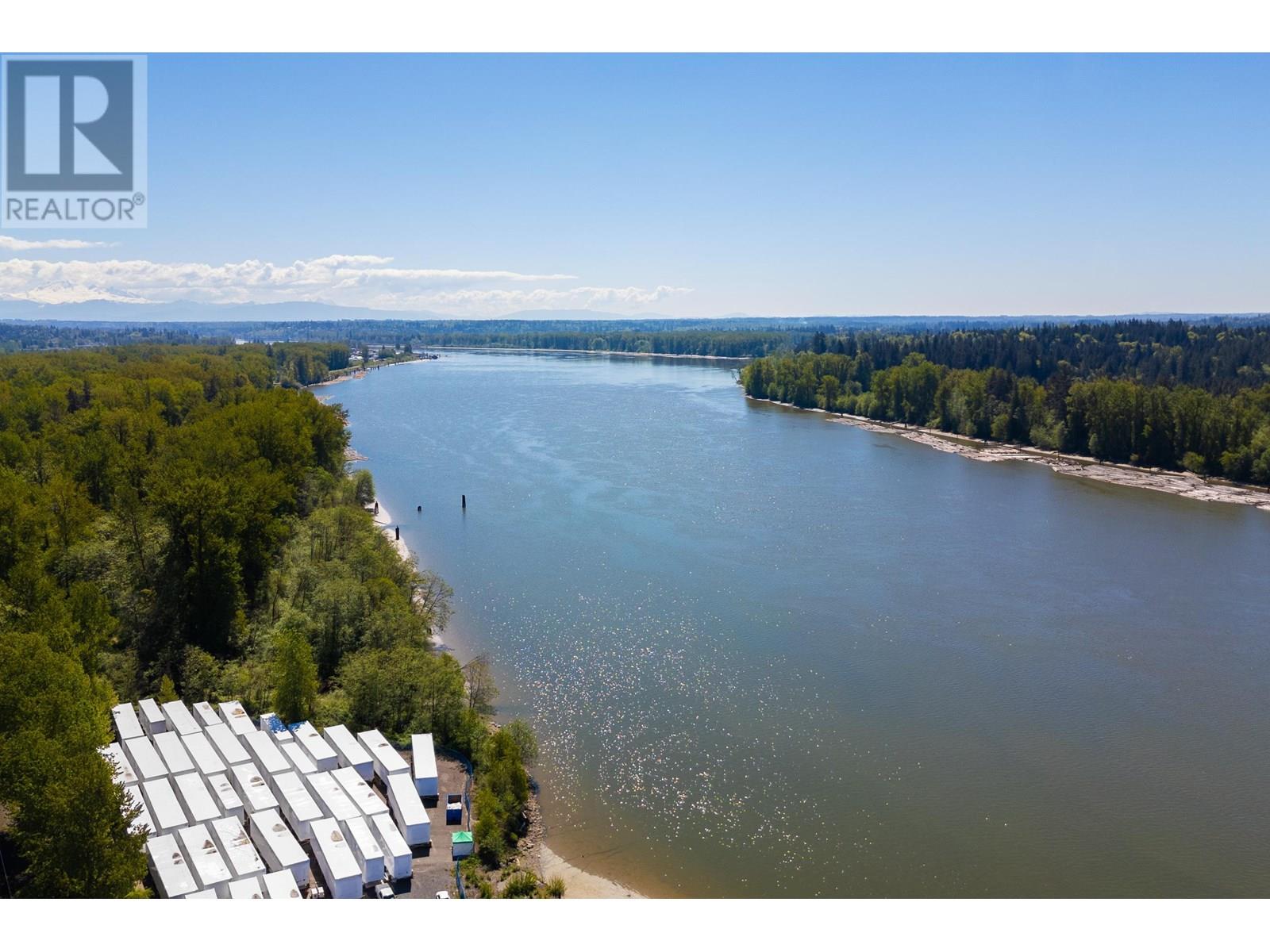 Photo 16 of 101 11641 227 Street, Maple Ridge BC