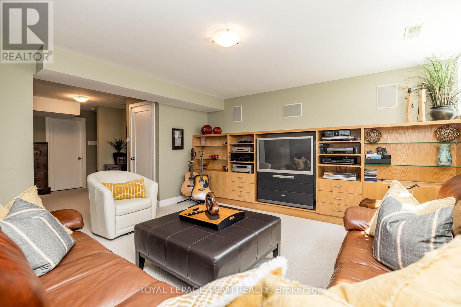 Photo 22 of 19 Turtle Point Private, Ottawa ON