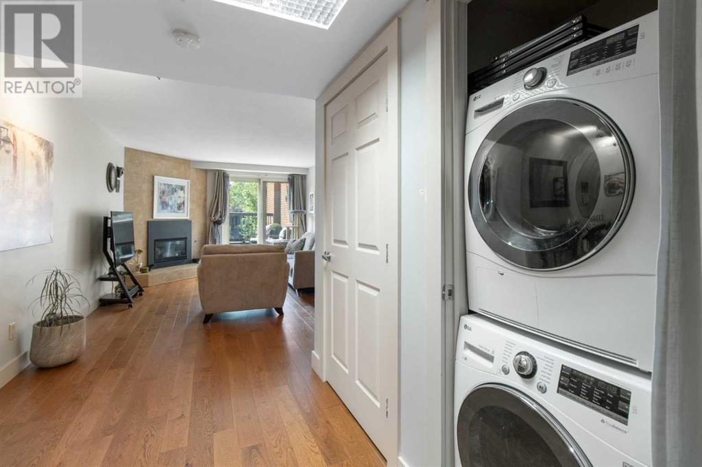 Single Family House for Sale in    Avenue NE Crescent Heights Calgary 