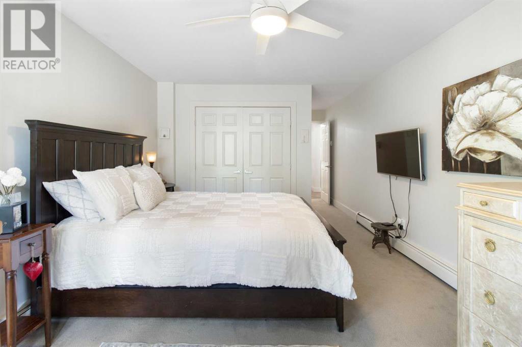 Single Family House for Sale in    Avenue NE Crescent Heights Calgary 