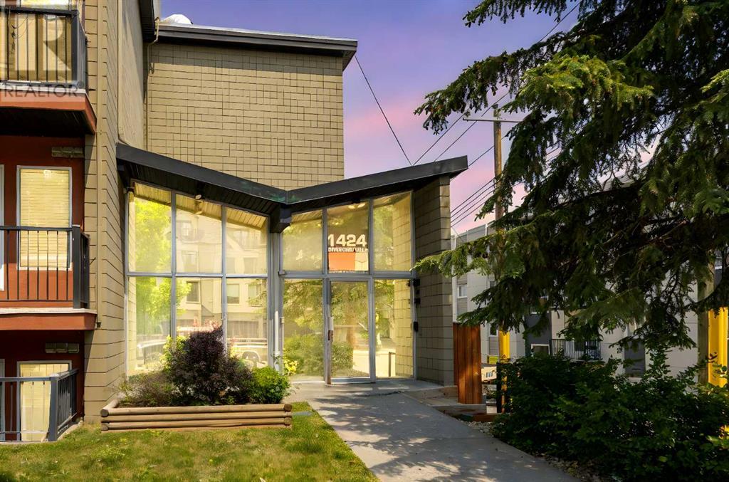 205, 1424 22 Avenue SW, Calgary, Alberta