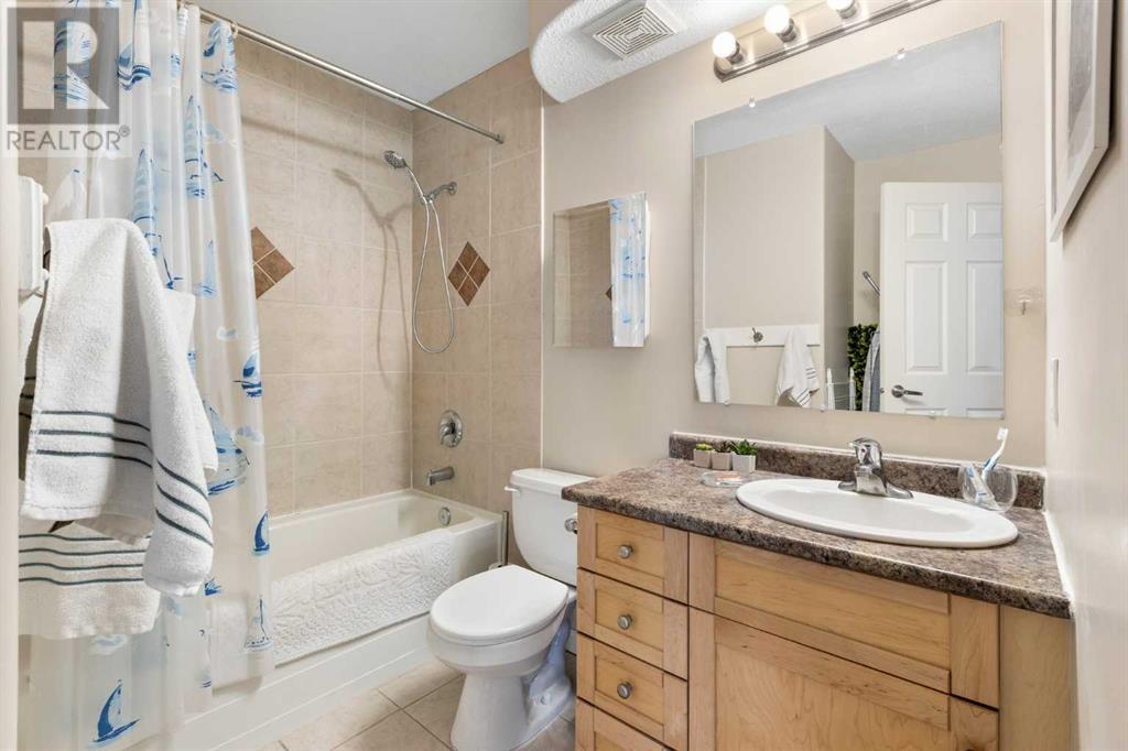 Single Family House for Sale in    Avenue SW Bankview Calgary 