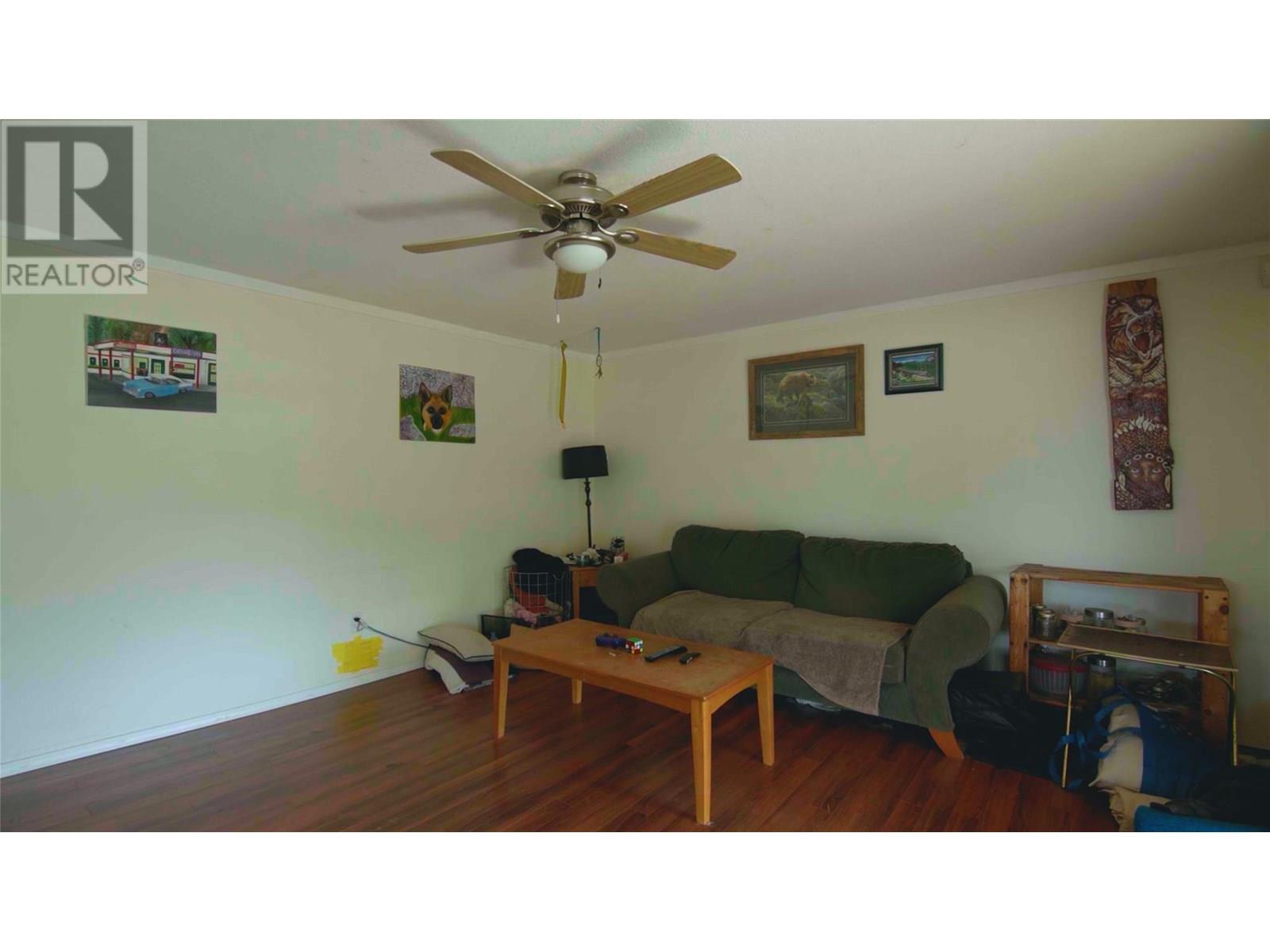 Photo 11 of 426 Aylmer Road, Chase BC