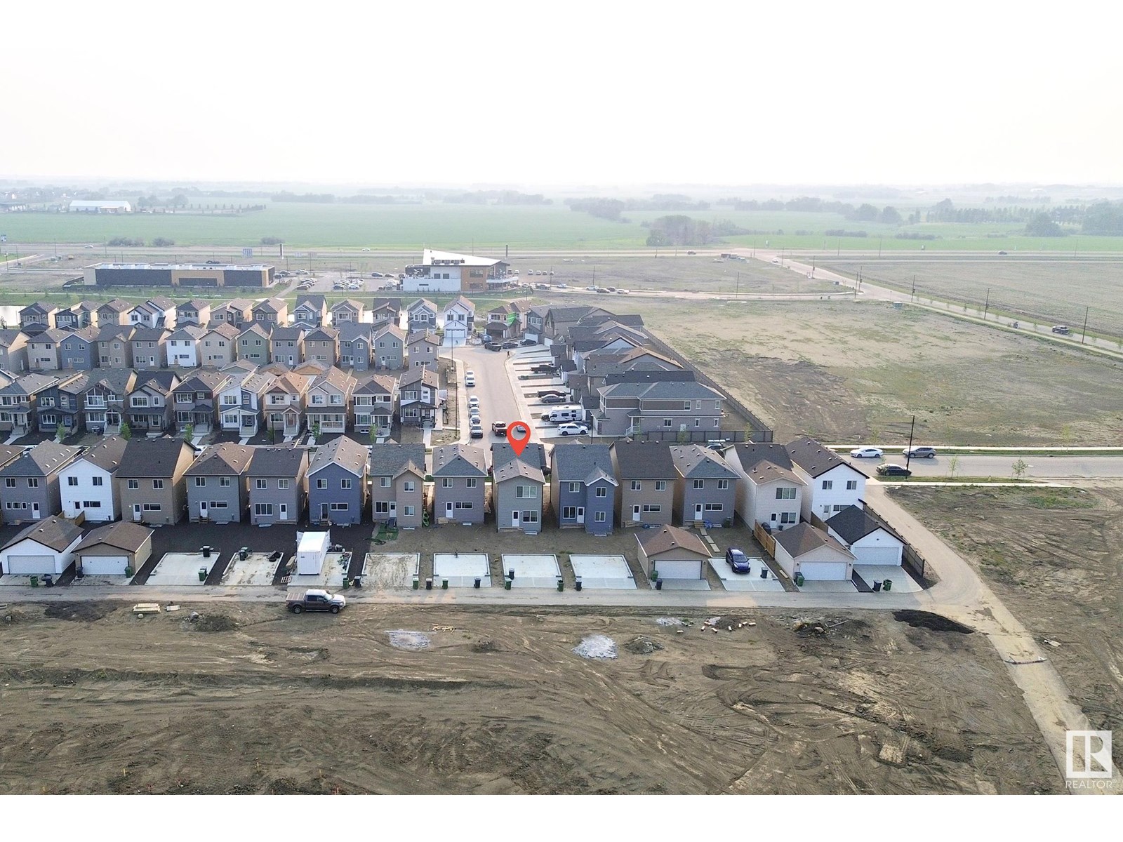 Photo 10 of 7137 46 A St, Beaumont AB